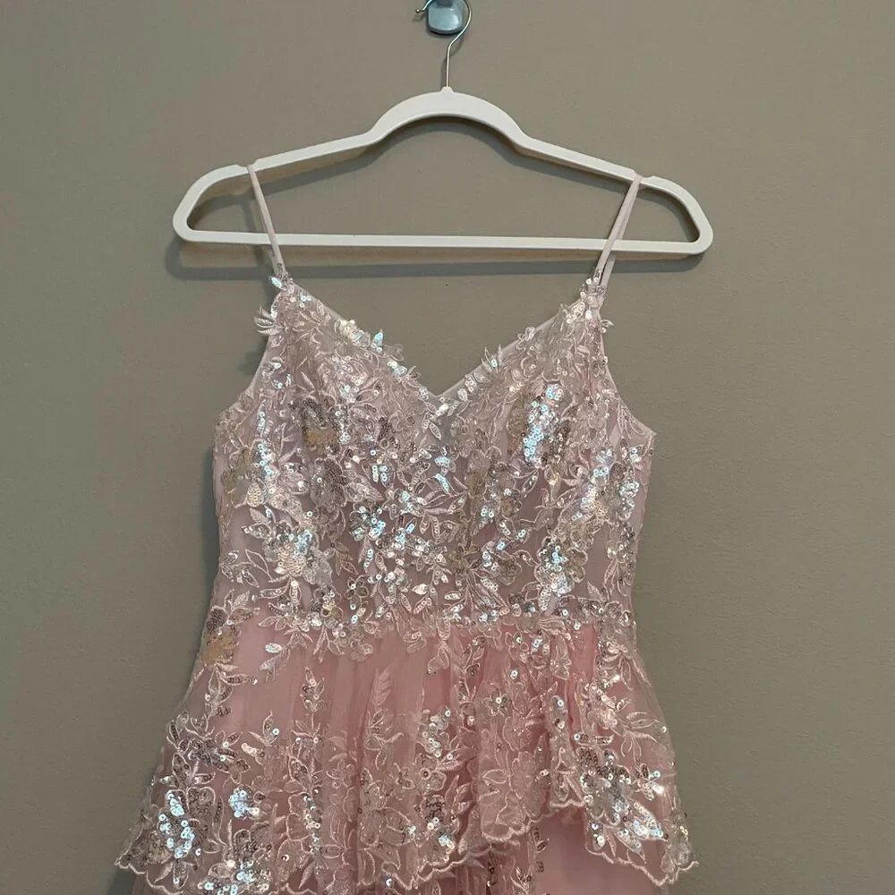 JJ'S HOUSE,  Size 0, short, LIGHT PINK, SEQUIN, HOMECOMING, PRINCESS DRESS - Picture 4 of 15